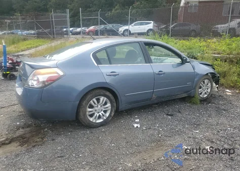 2011 Nissan Altima Hybrid z USA, uszkodzony, nr VIN 1N4CL2AP3BC107448